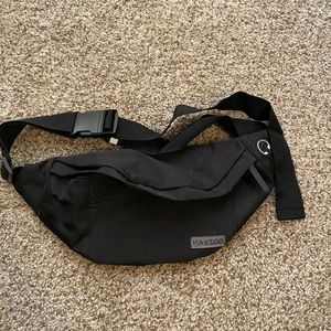 Fanny Pack